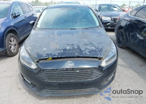 2017 Ford Focus Titanium z USA, uszkodzony, nr VIN 1FADP3N29HL313301